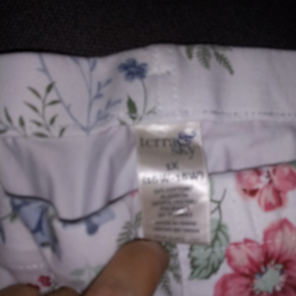 Plus size capri
